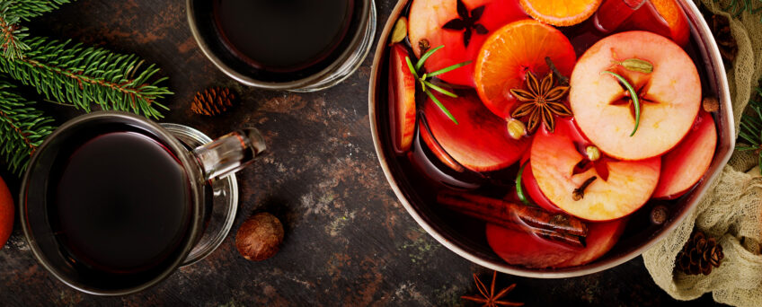 Ricetta Vin Brulè: Come Preparare la Bevanda Calda Perfetta per l'Inverno
